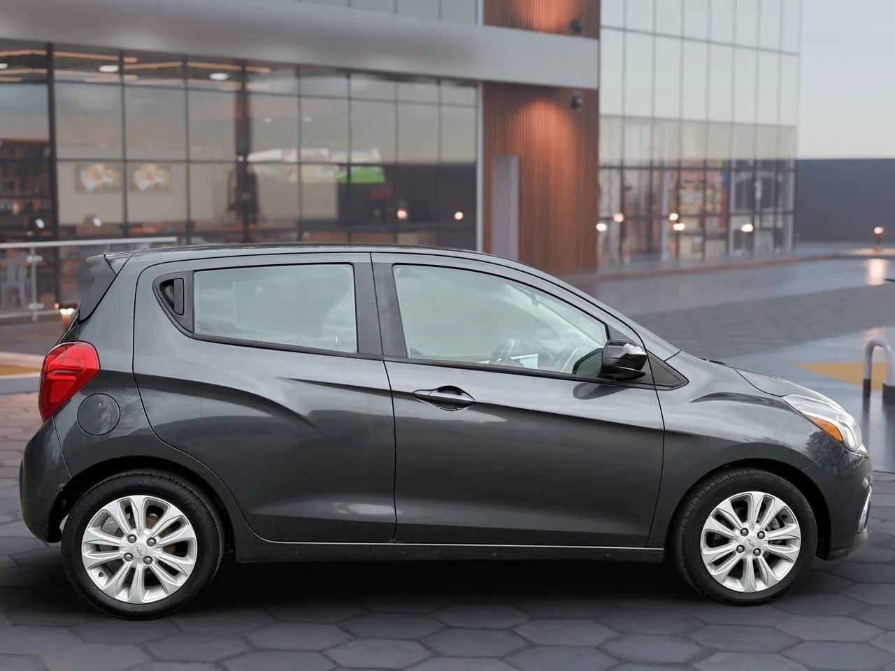 Used 2017 Chevrolet Spark LT image 10