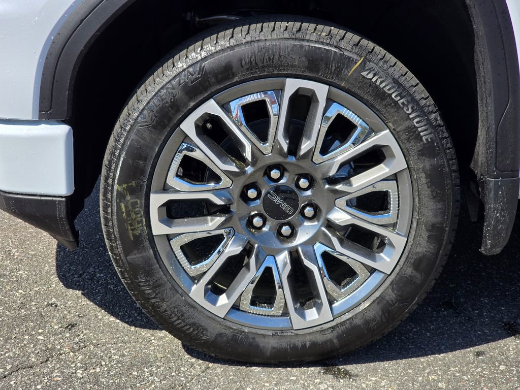New 2026 GMC Sierra 1500 Denali Ultimate image 13
