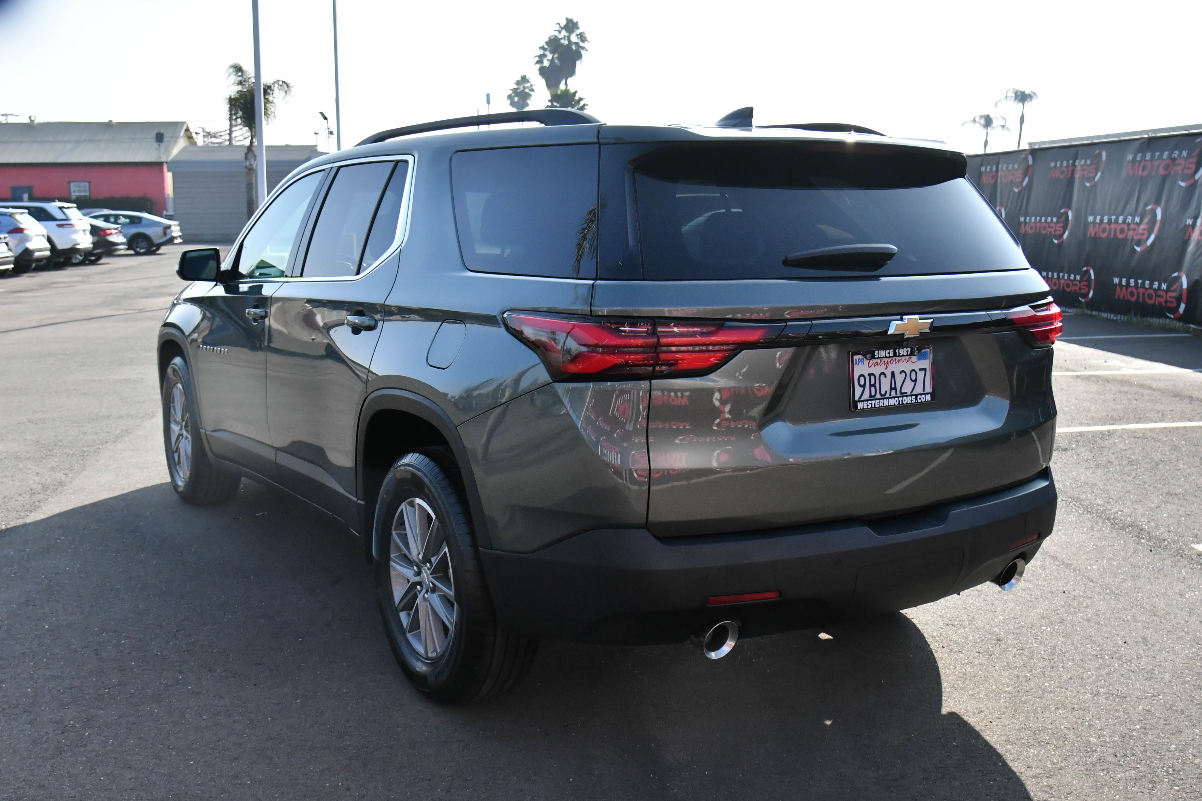 Used 2022 Chevrolet Traverse LT image 6