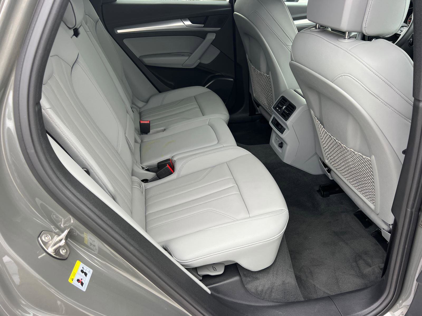 Used 2025 Audi Q5 2.0T Premium image 15
