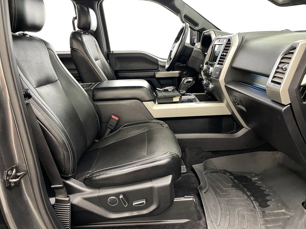 Used 2016 Ford F150 Lariat w/ Equipment Group 502A Luxury image 39