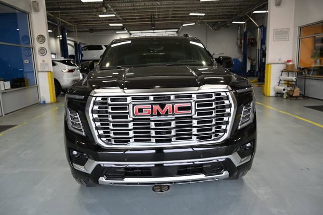 New 2026 GMC Yukon Denali w/ Denali Reserve Package image 2