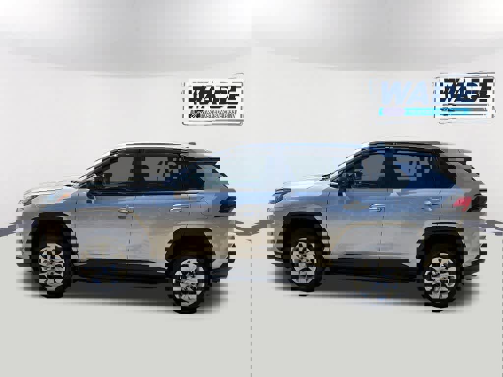 Used 2024 Toyota RAV4 LE image 8