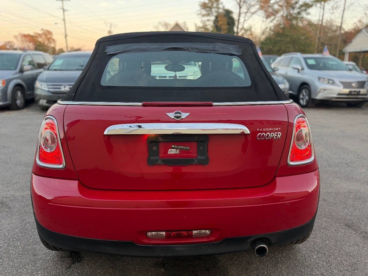 Used 2015 MINI Cooper Convertible image 22