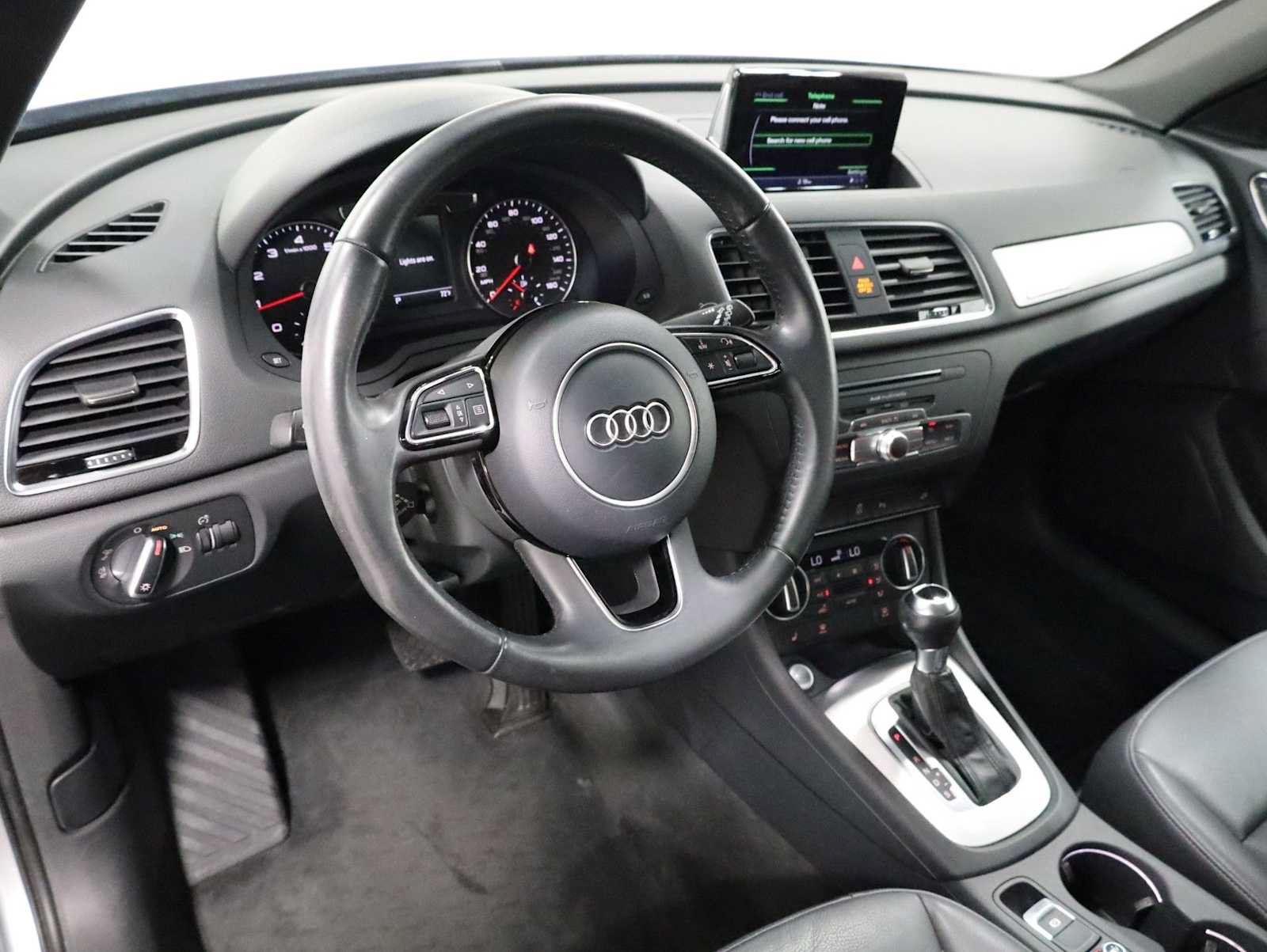 Used 2017 Audi Q3 2.0T Premium Plus AWD/4WD image 4