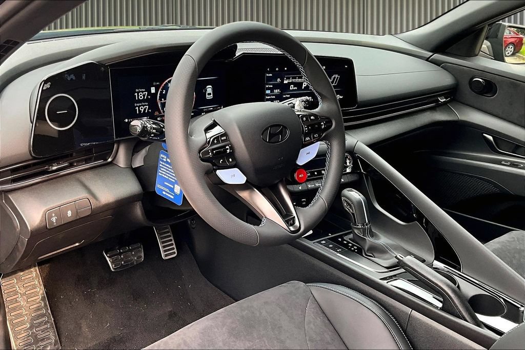 New 2026 Hyundai Elantra N FWD image 7