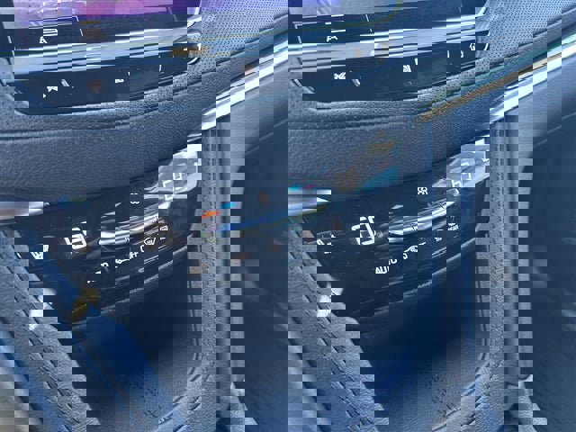 Used 2021 Cadillac XT5 Premium Luxury w/ LPO, Floor Liner Package image 18