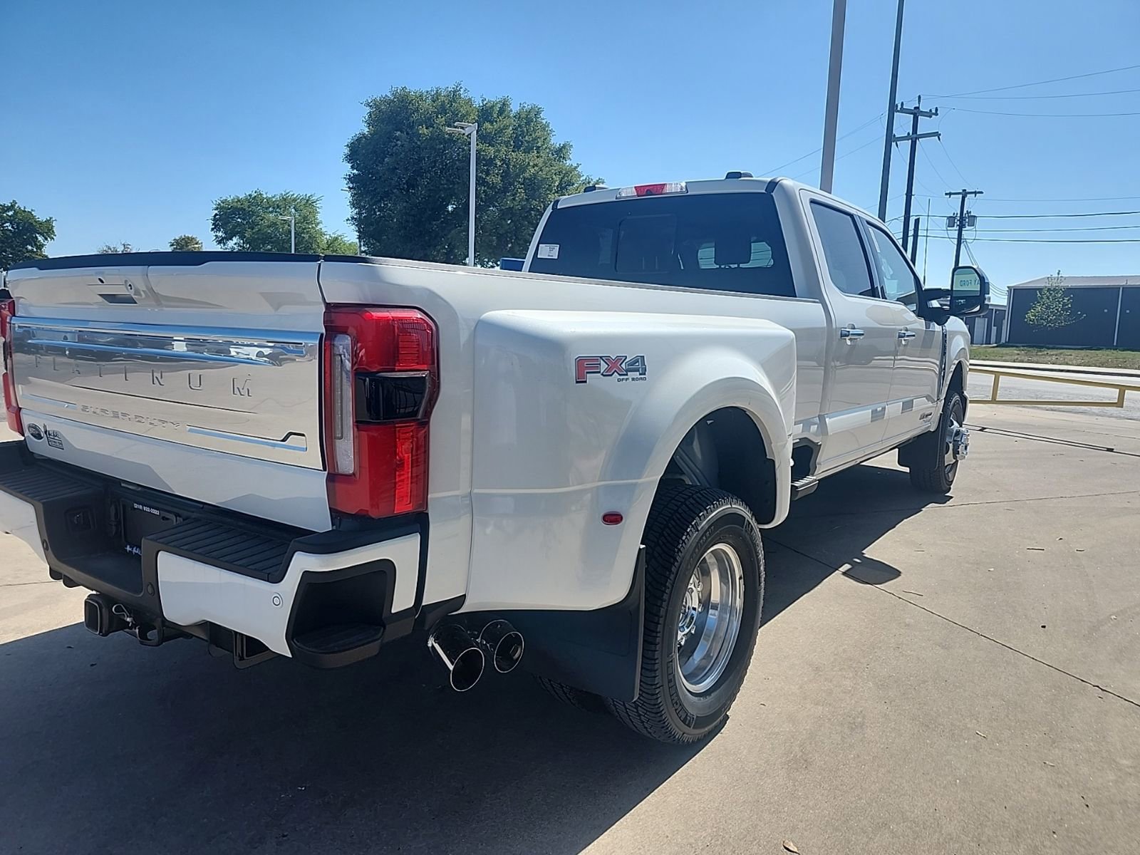 New 2026 Ford F350 Platinum w/ Platinum Plus Package image 5