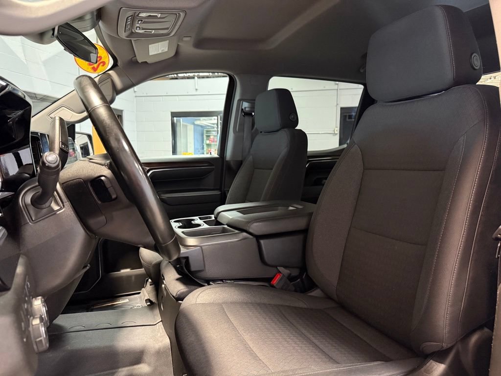 Used 2024 Chevrolet Silverado 1500 RST AWD/4WD image 10