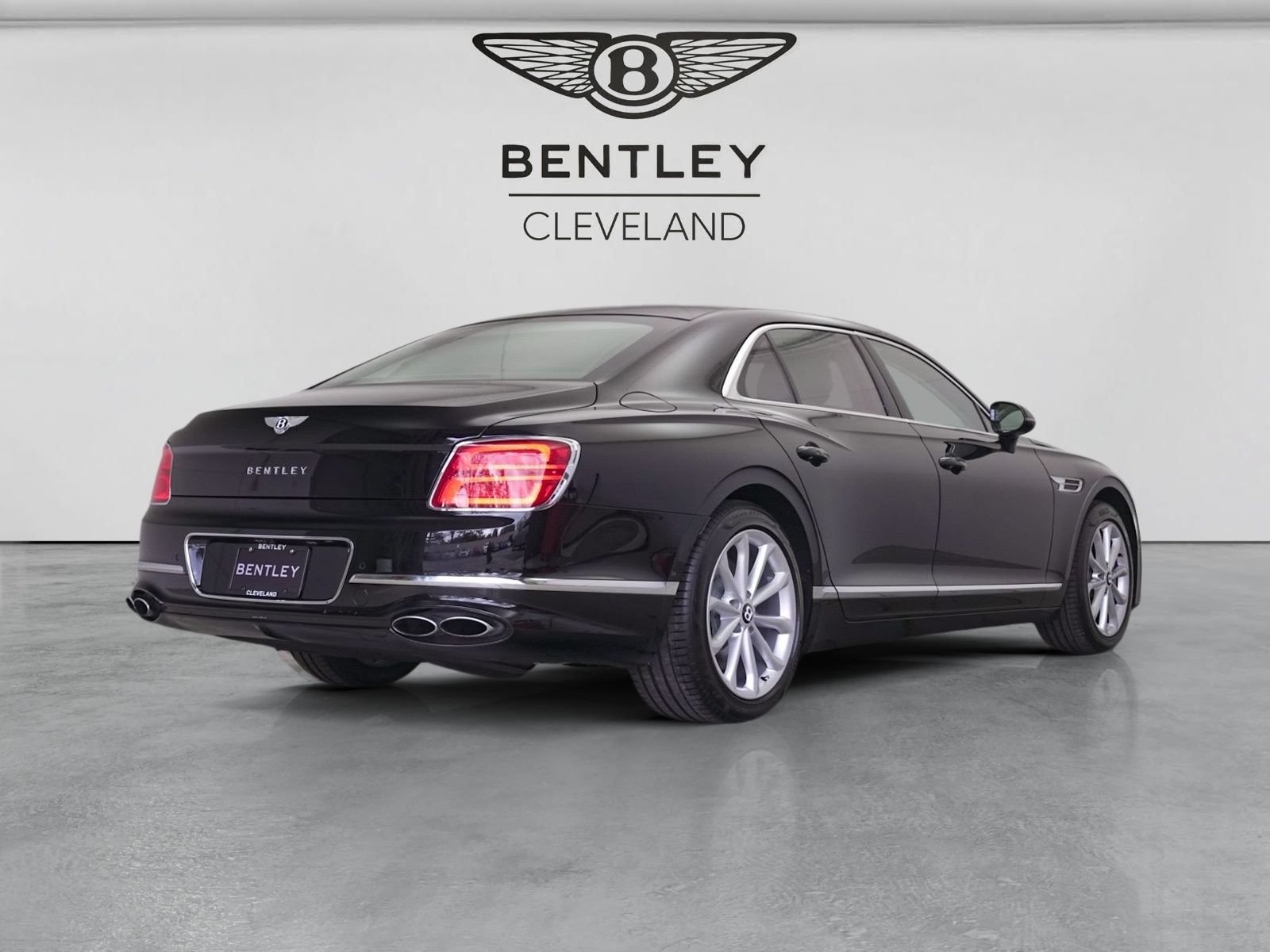 Used 2023 Bentley Flying Spur V8 AWD/4WD image 54