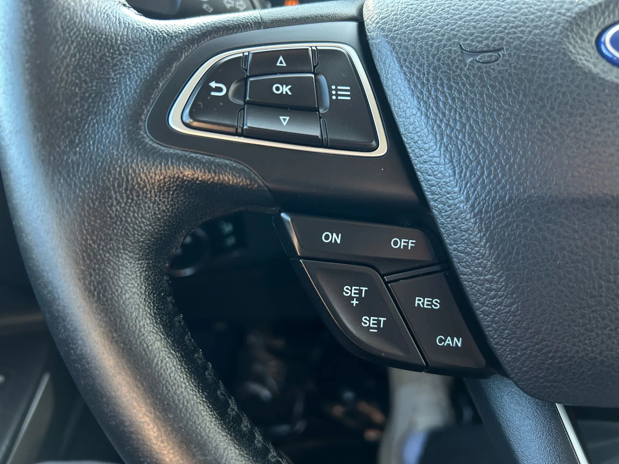 Used 2018 Ford EcoSport Titanium image 14