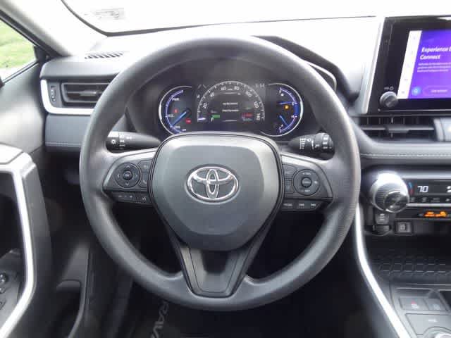 Used 2024 Toyota RAV4 XLE AWD/4WD image 12