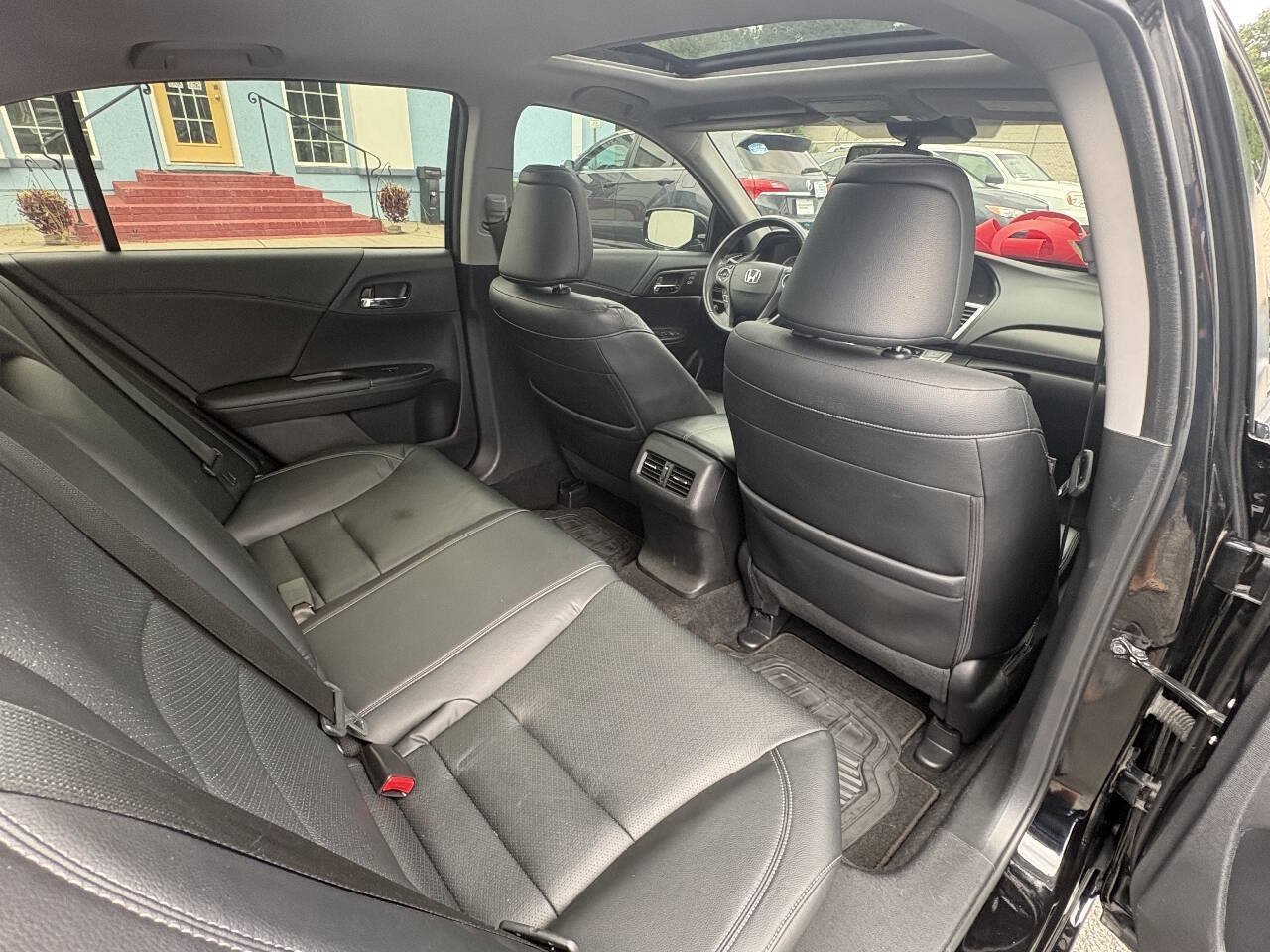Used 2015 Honda Accord EX-L image 19