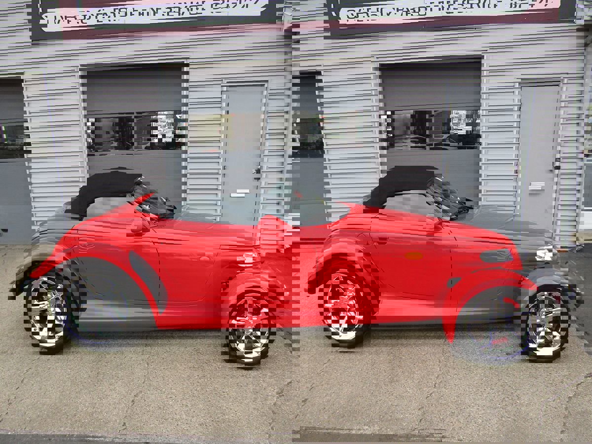 Used 1999 Plymouth Prowler image 2