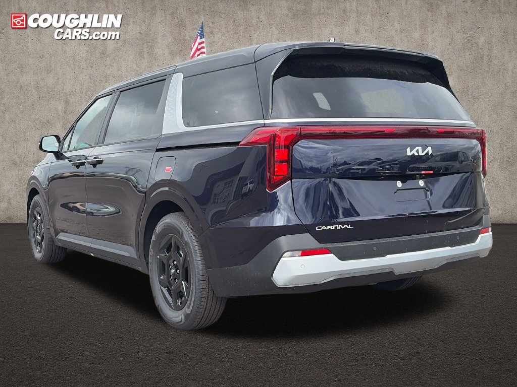 New 2027 Kia Carnival FWD image 5
