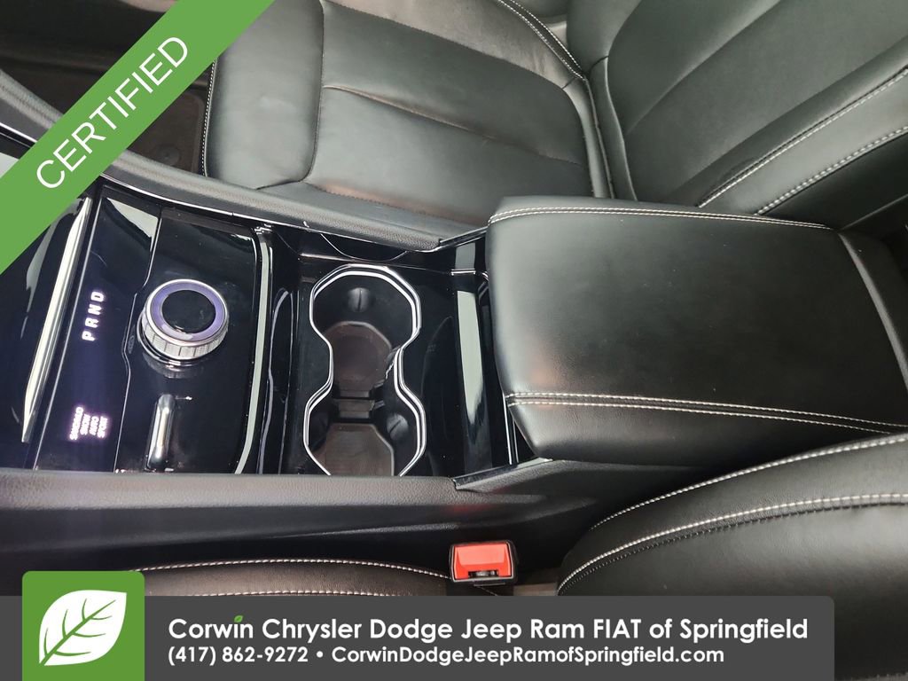 Used 2023 Jeep Grand Cherokee Limited w/ Black Appearance Package image 28