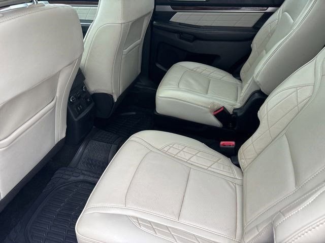 Used 2017 Ford Explorer Platinum AWD/4WD image 35