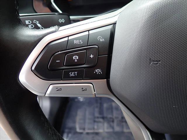 Used 2023 Volkswagen Jetta SEL FWD image 14