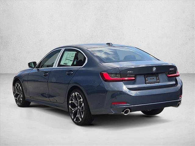 New 2026 BMW 330i xDrive Sedan w/ Premium Package AWD/4WD image 9