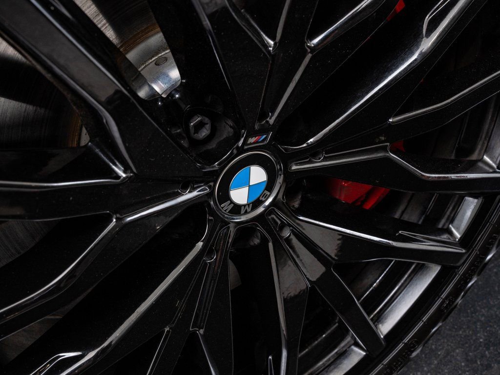 Used 2024 BMW X6 M60i image 8