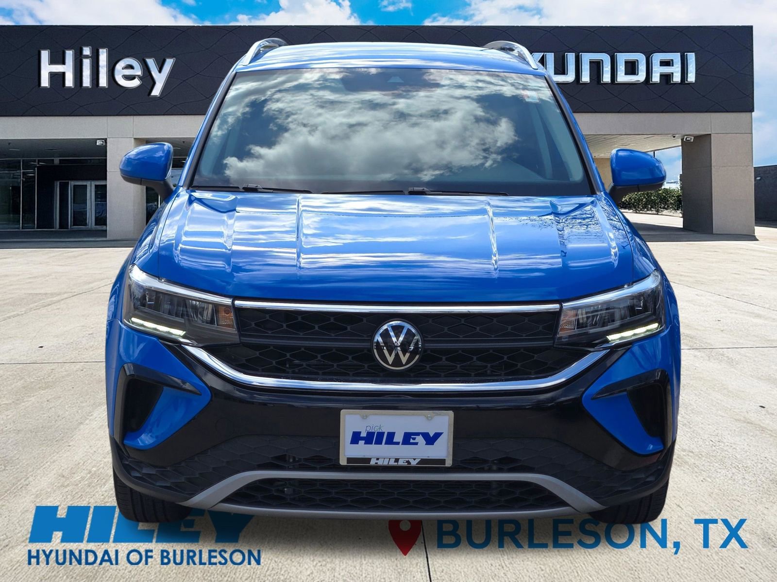 Used 2023 Volkswagen Taos SE image 6