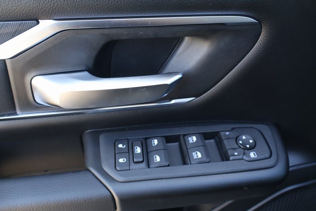 New 2026 RAM 1500 Big Horn AWD/4WD image 19