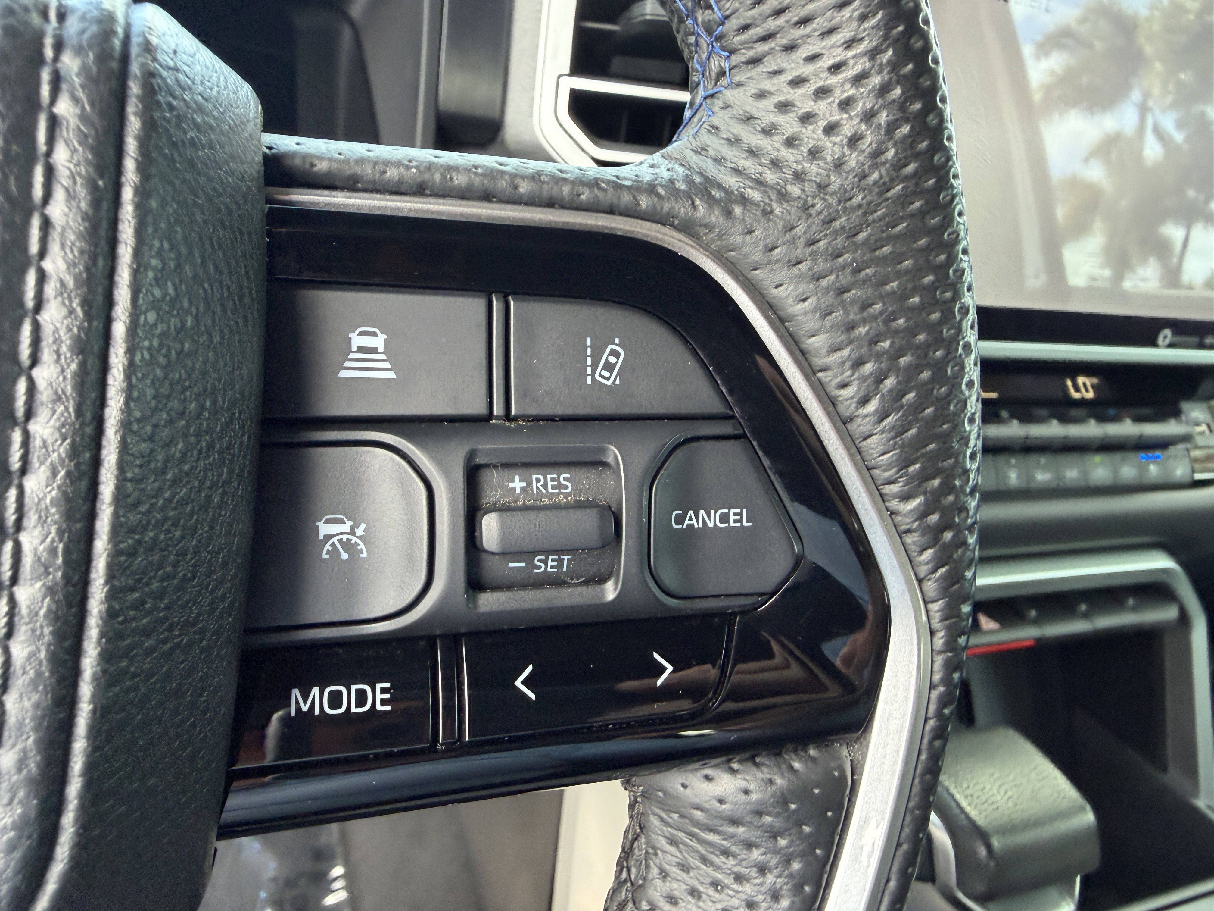 Used 2023 Toyota Tundra Platinum image 30