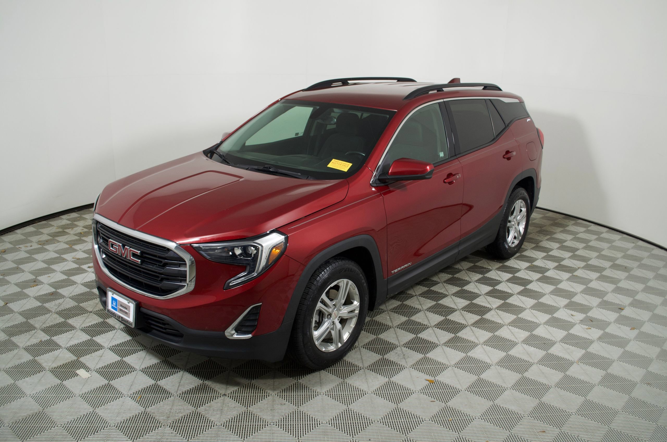 Used 2019 GMC Terrain SLE w/ Driver Convenience Package image 10