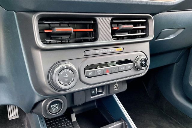 Used 2025 Ford Maverick Lariat AWD/4WD image 23