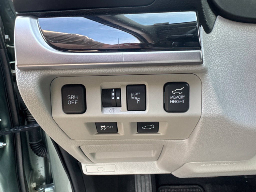 Used 2018 Subaru Forester 2.5i Limited AWD/4WD image 20