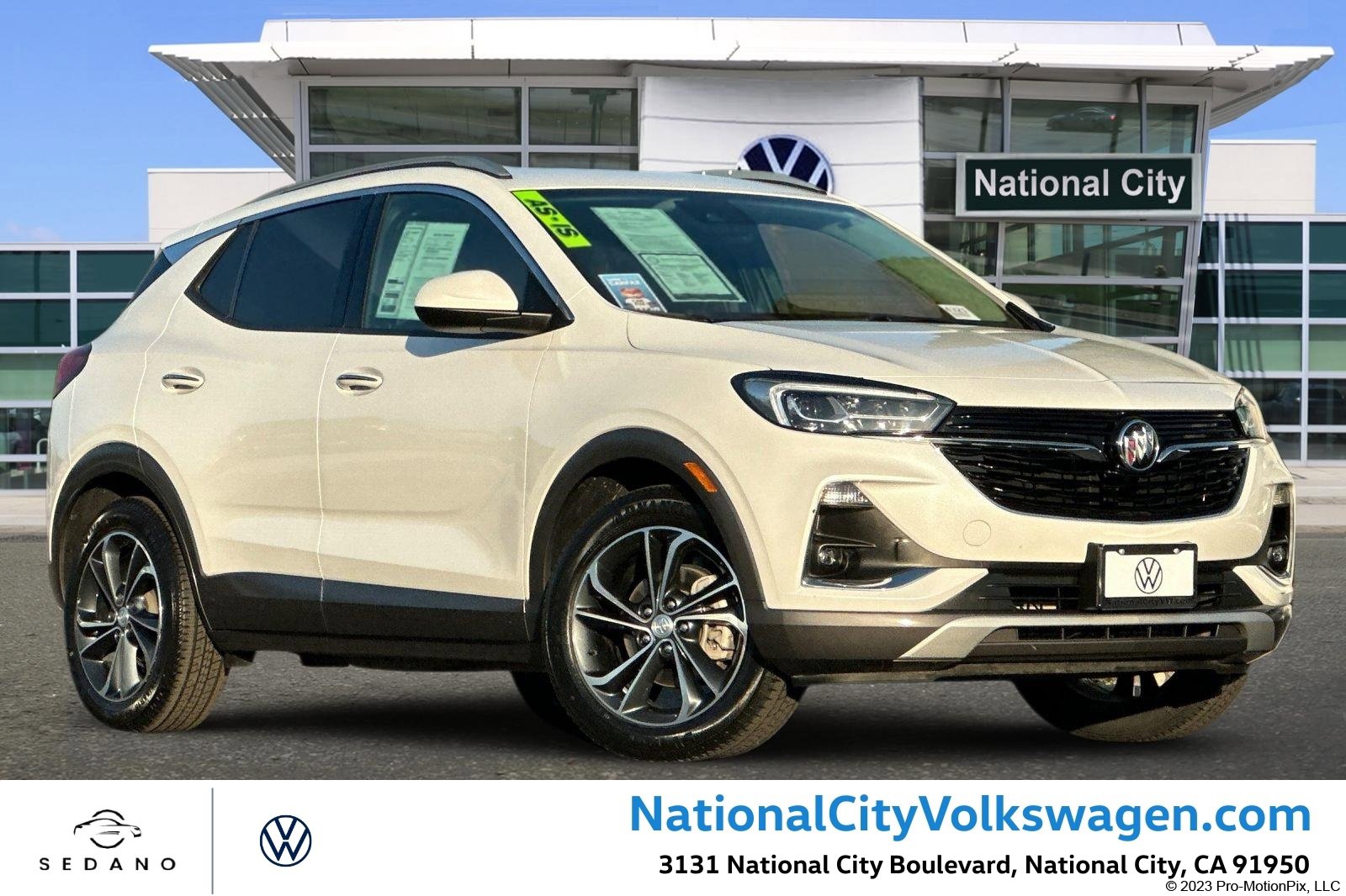 Used 2020 Buick Encore GX Essence image 1