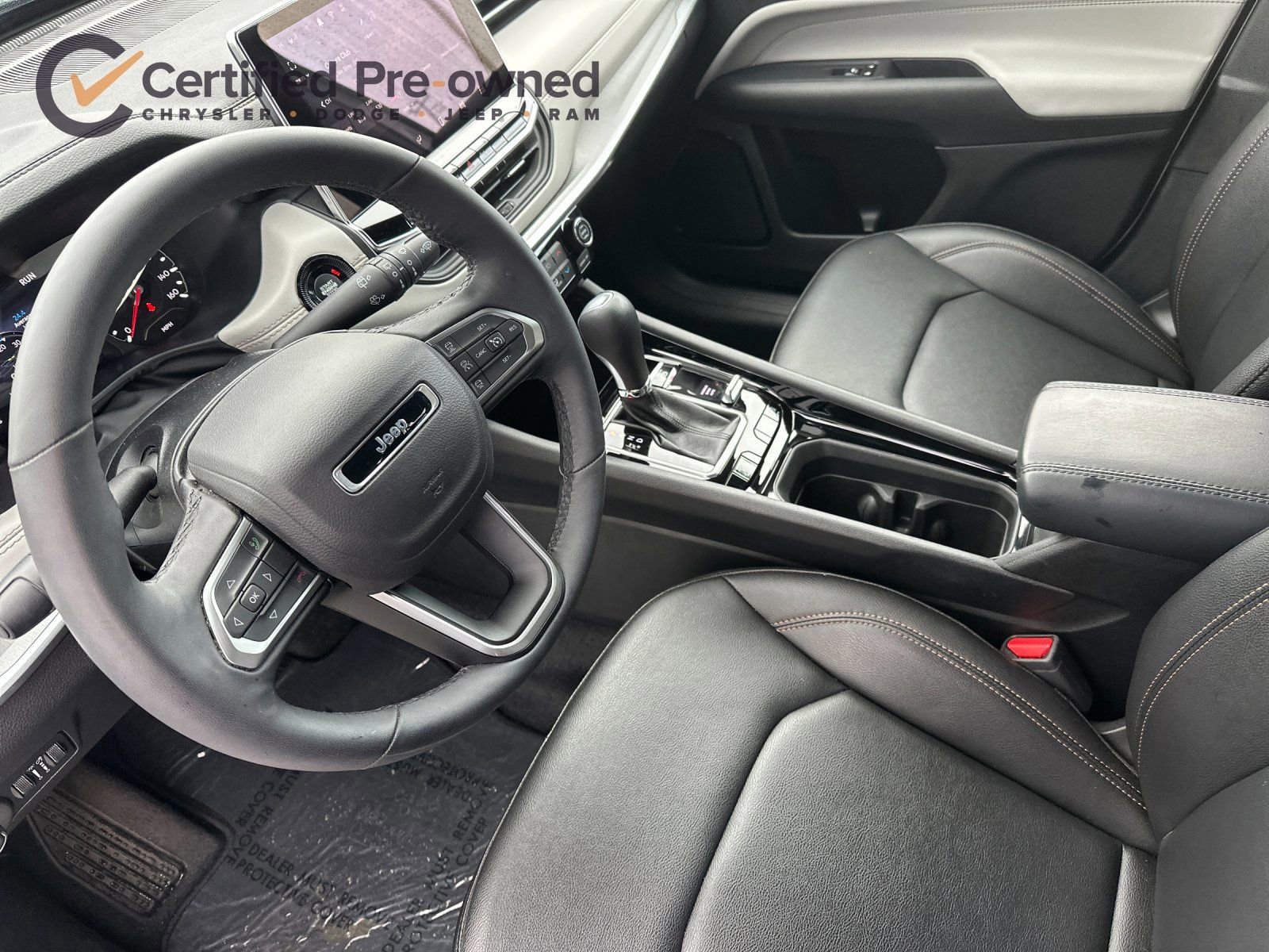 Used 2024 Jeep Compass Limited image 11