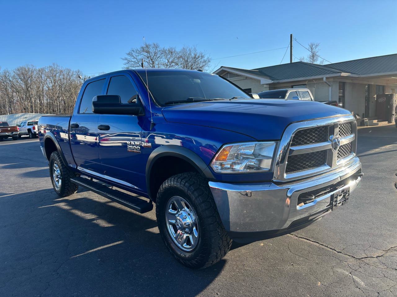 Used 2018 RAM 2500 Tradesman w/ Chrome Appearance Group image 3
