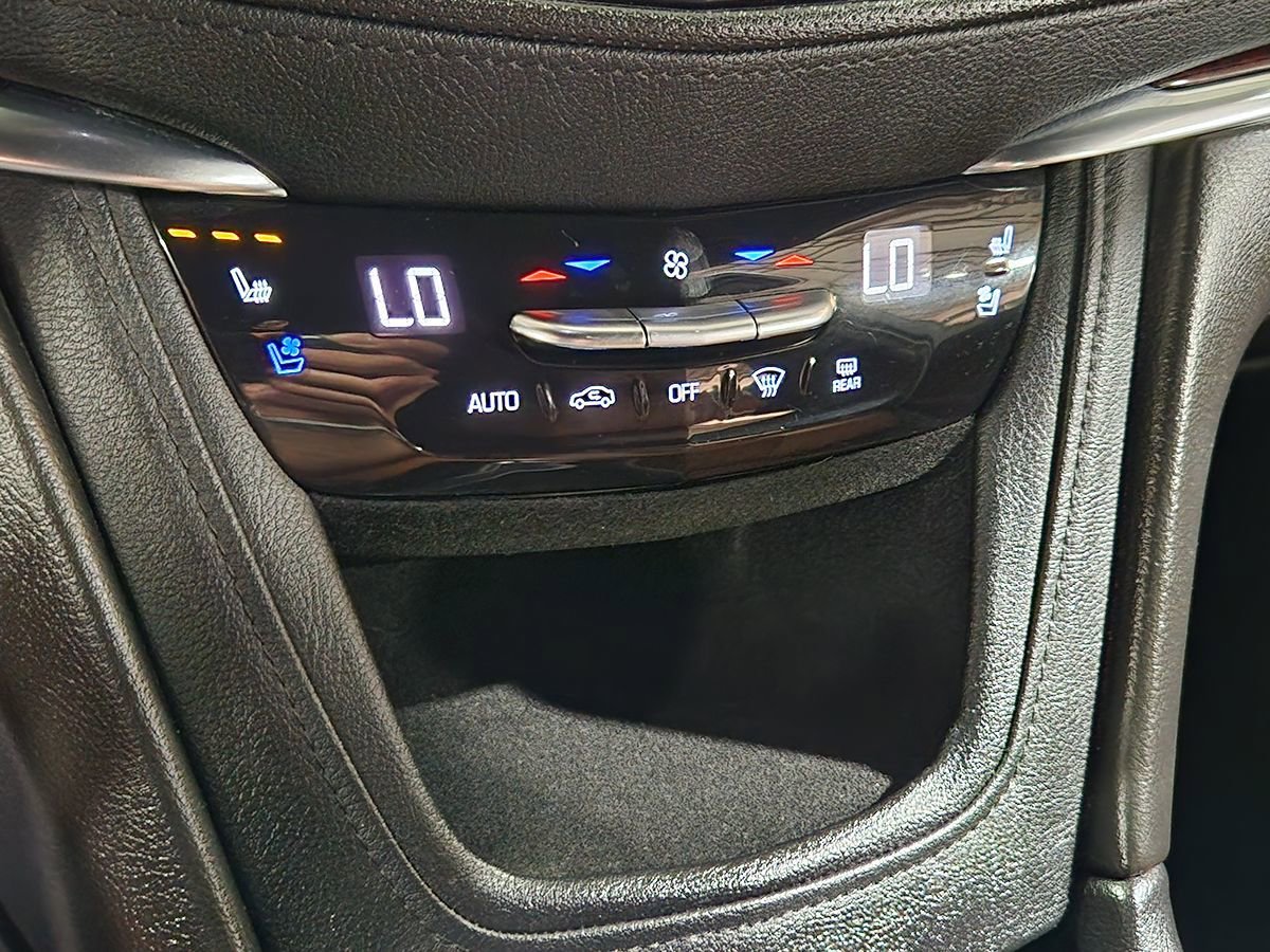 Used 2019 Cadillac XT5 Luxury FWD image 37