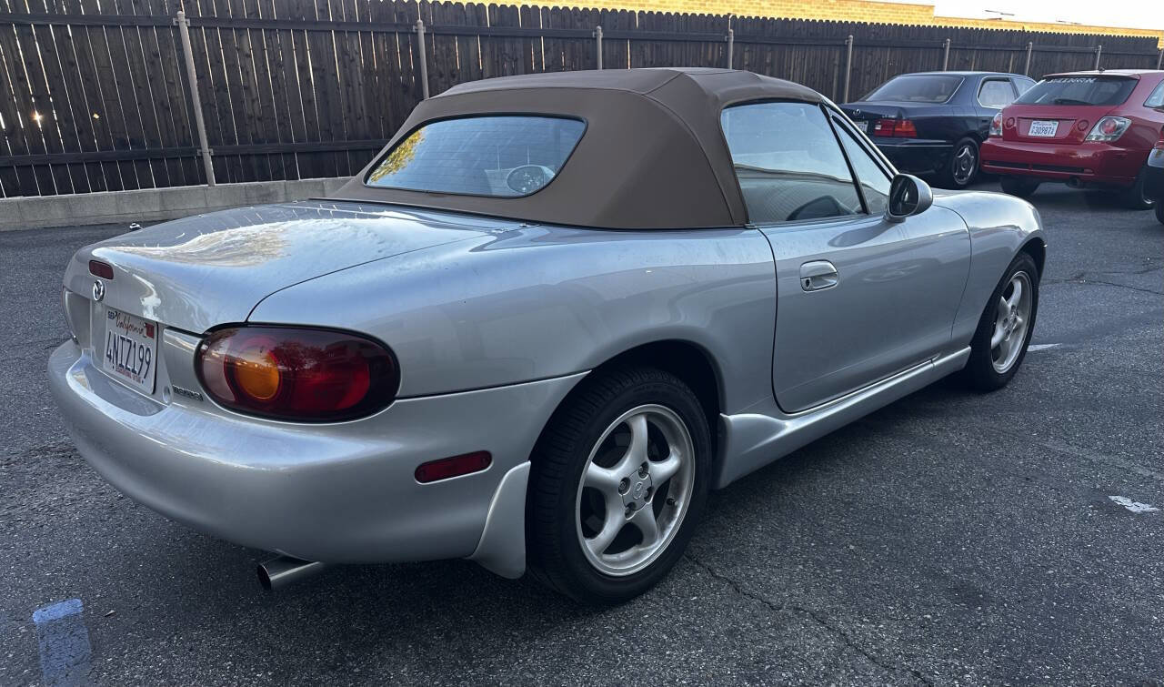 Used 2000 MAZDA MX-5 Miata LS RWD image 5