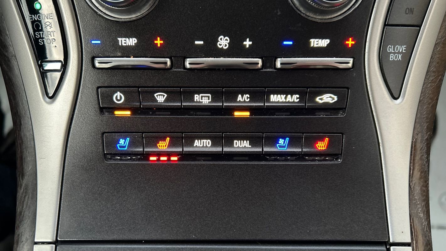 Used 2019 Lincoln Nautilus Reserve image 39