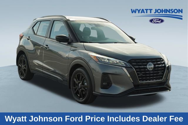 Used 2024 Nissan Kicks SR