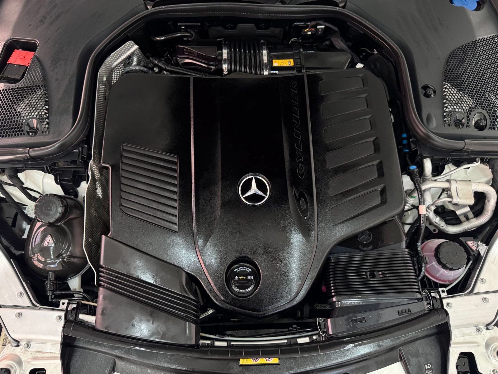 Certified 2023 Mercedes-Benz E 450 4MATIC Cabriolet image 33