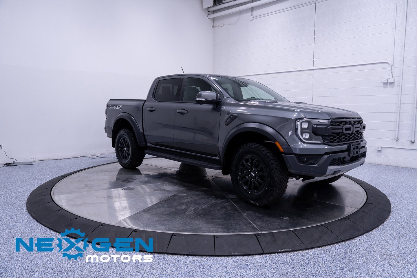 Used 2024 Ford Ranger Raptor image 2