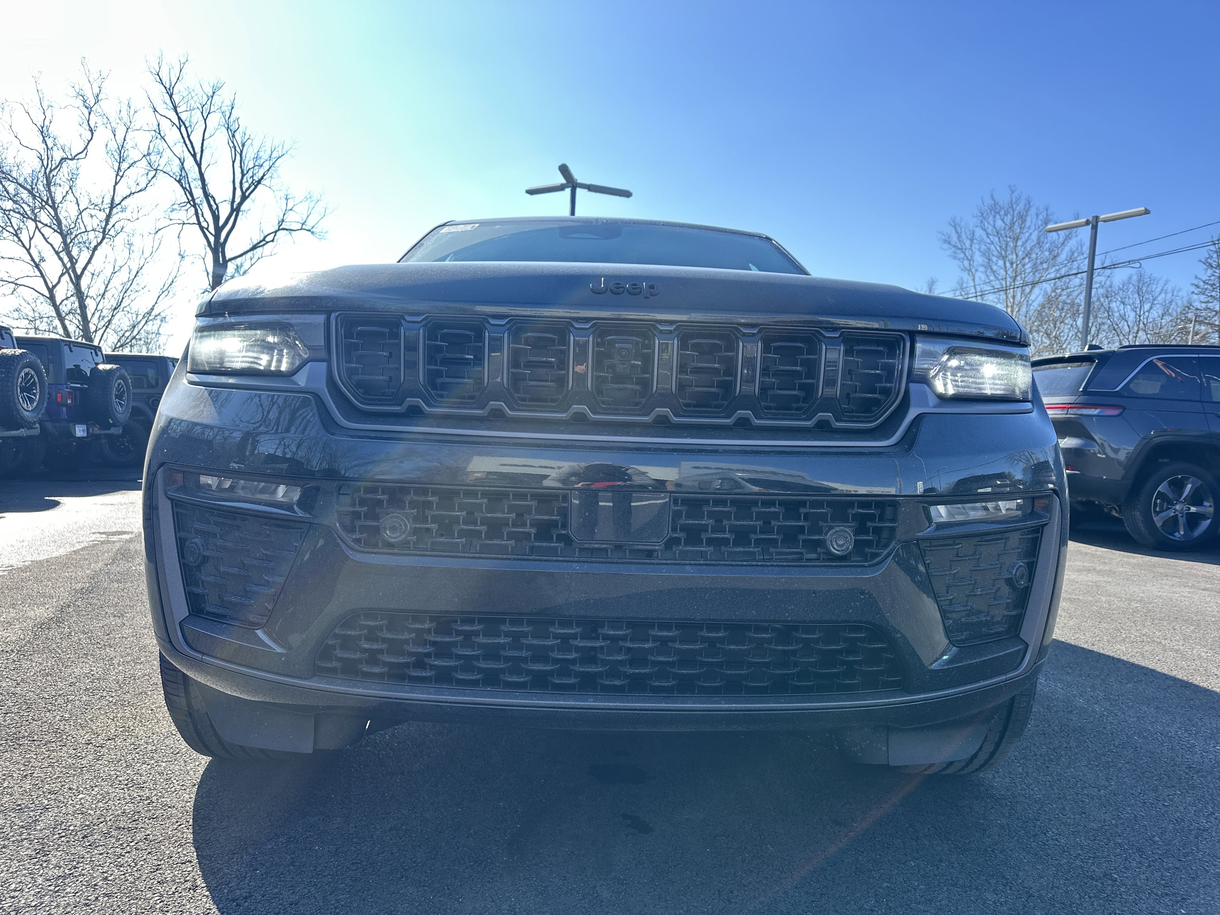 New 2026 Jeep Grand Cherokee Limited Reserve image 24