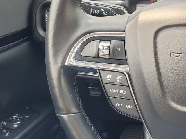 Certified 2023 Lincoln Nautilus Reserve AWD/4WD image 16
