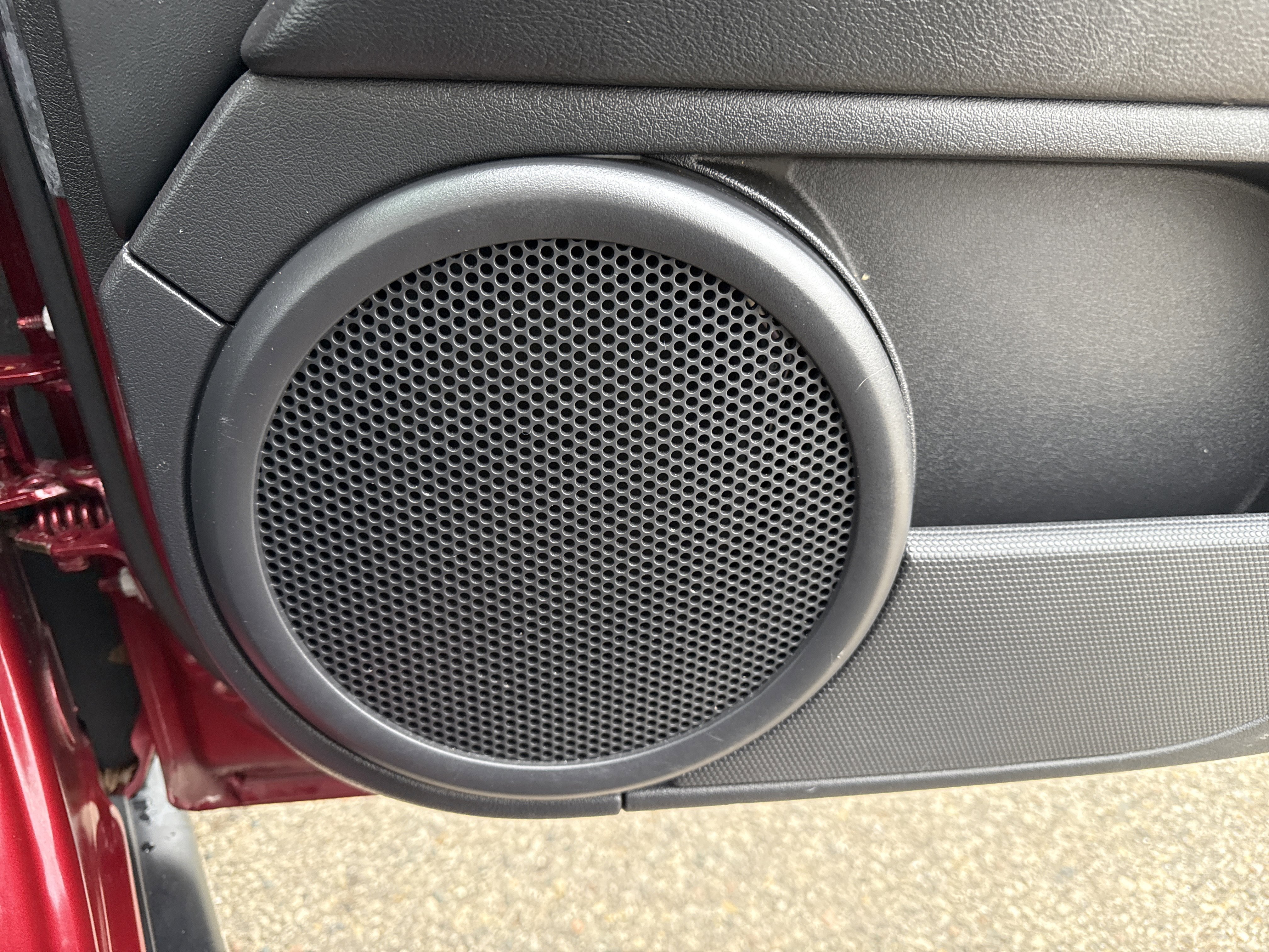 Used 2017 Jeep Compass High Altitude image 28