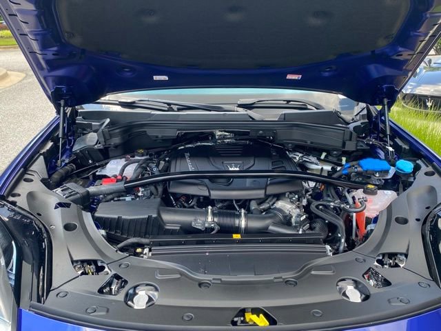 New 2024 Maserati Grecale GT image 10