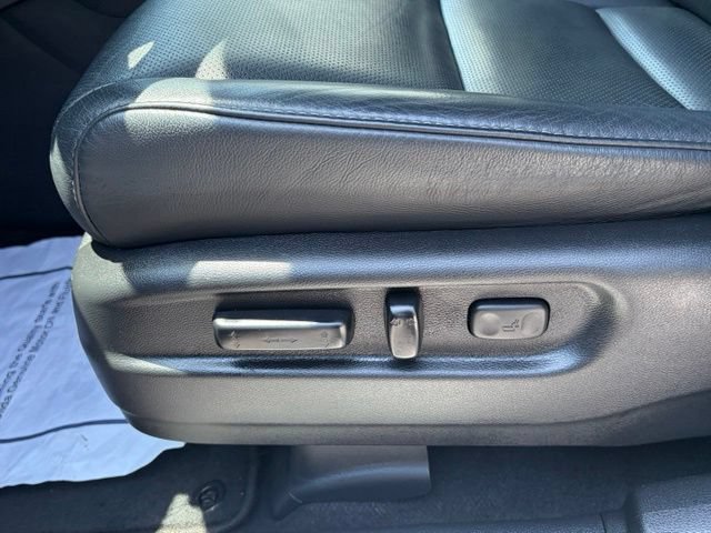Used 2023 Honda Passport EX-L image 16