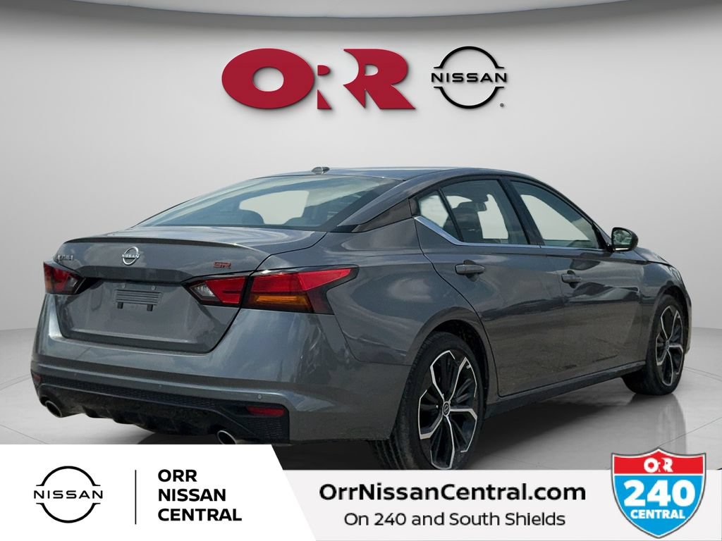 Used 2025 Nissan Altima 2.5 SR FWD image 5