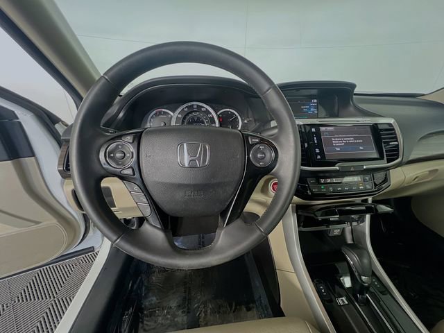 Used 2017 Honda Accord EX-L image 14