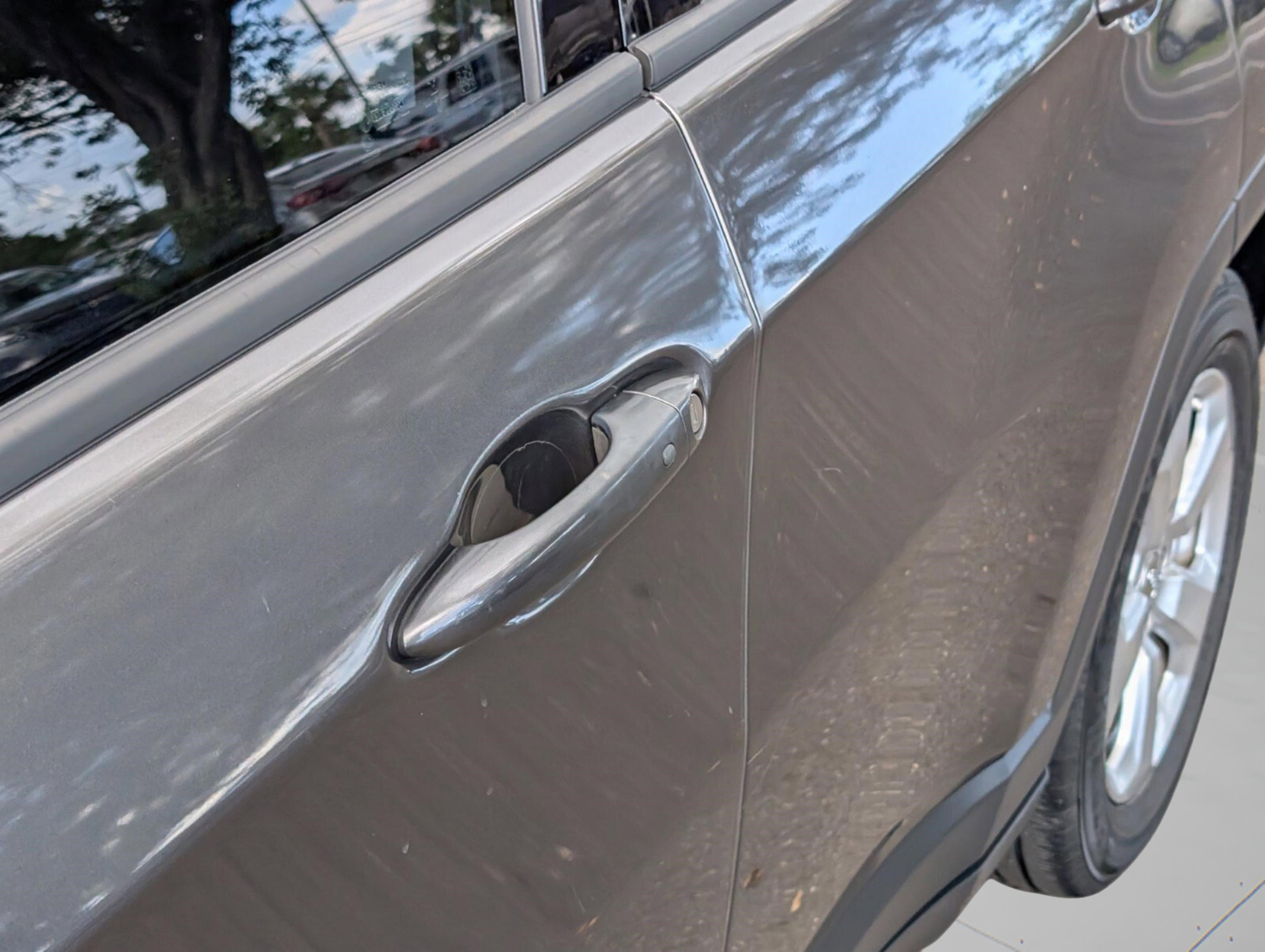 Used 2019 Jeep Compass Latitude image 28