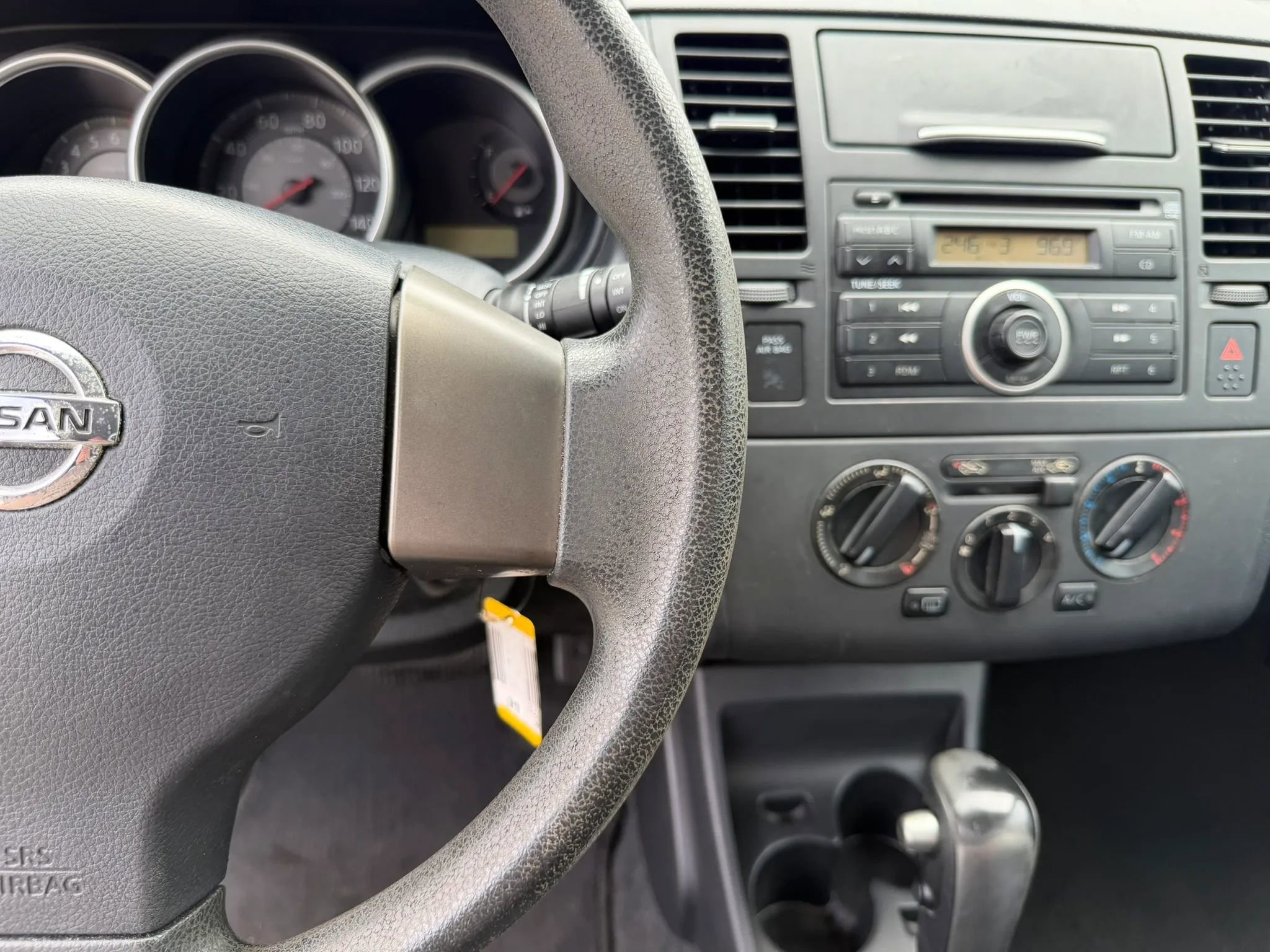 Used 2009 Nissan Versa 1.8 S image 17