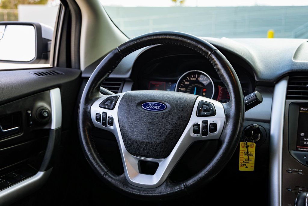 Used 2011 Ford Edge SEL w/ 202A Rapid Spec Order Code image 32