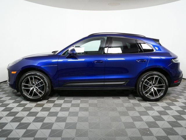 New 2026 Porsche Macan image 2